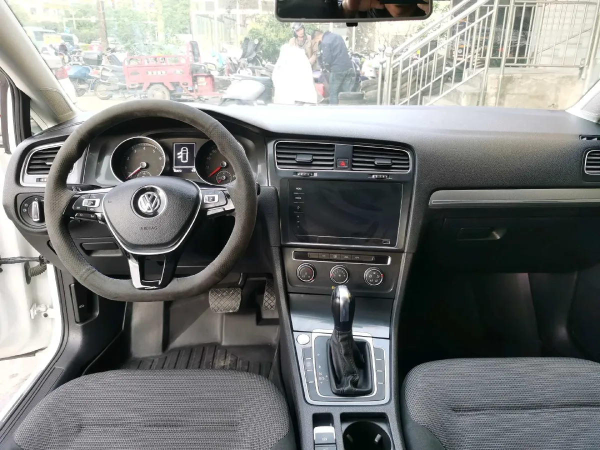 2020 Volkswagen Golf 1.4T 150HP L4 7DCT,autocango,china used car exporter,china ev exporter,chinese used car exporter,chinese used ev exporter