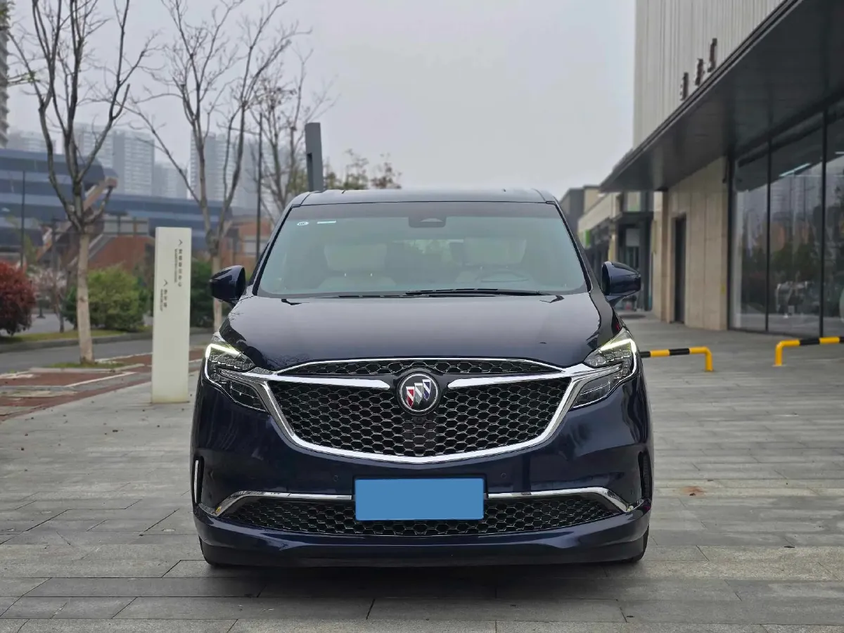 2022 Buick GL8 2.0T 237HP L4 9AT,autocango,china used car exporter,china ev exporter,chinese used car exporter,chinese used ev exporter