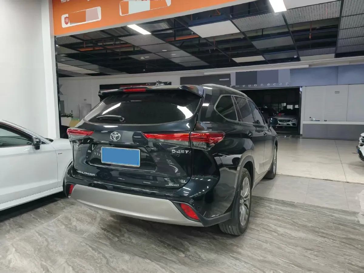 2022 Toyota Highlander 2.0T 248HP L4 8AT,autocango,china used car exporter,china ev exporter,chinese used car exporter,chinese used ev exporter