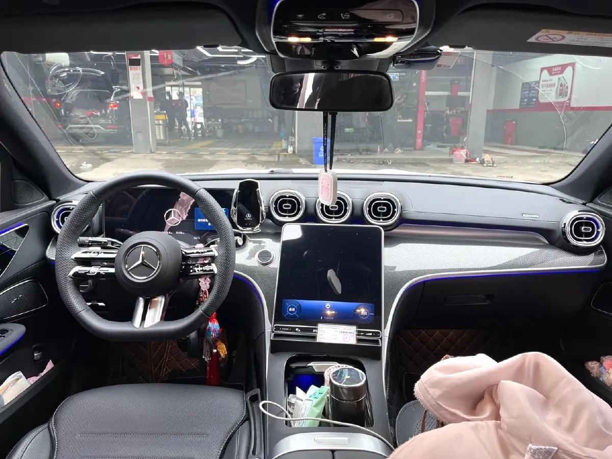 2025 Mercedes-Benz C Class 1.5T 204HP L4 9AT,autocango,china used car exporter,china ev exporter,chinese used car exporter,chinese used ev exporter