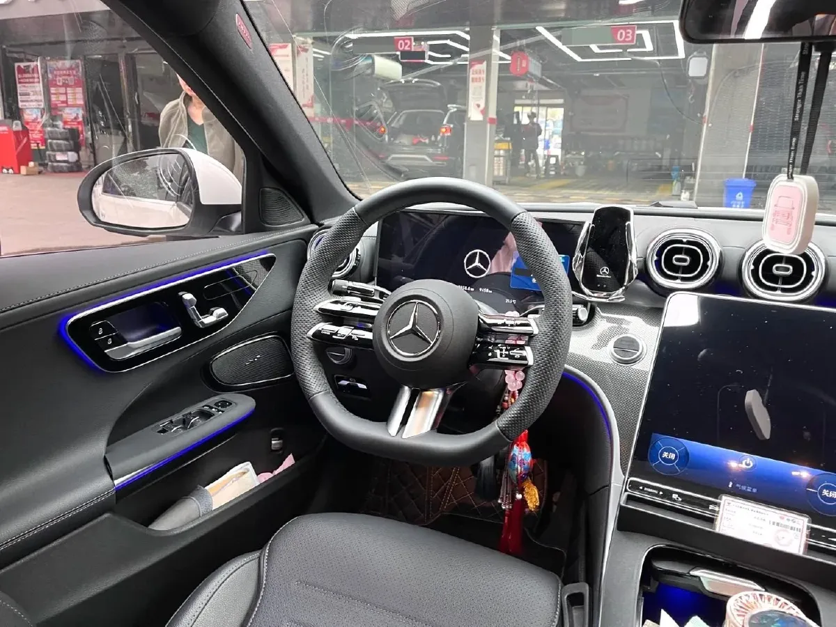 2025 Mercedes-Benz C Class 1.5T 204HP L4 9AT,autocango,china used car exporter,china ev exporter,chinese used car exporter,chinese used ev exporter