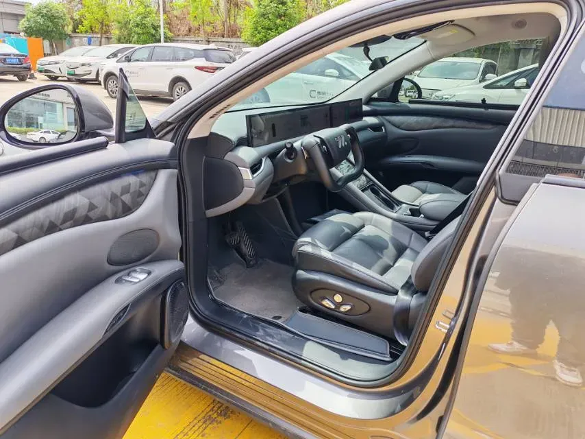 2023 IM LS6 BEV 71KWH,autocango,china used car exporter,china ev exporter,chinese used car exporter,chinese used ev exporter