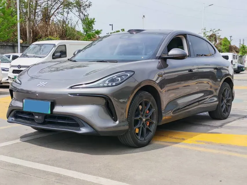 2023 IM LS6 BEV 71KWH,autocango,china used car exporter,china ev exporter,chinese used car exporter,chinese used ev exporter