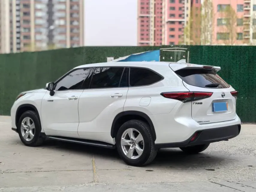 2023 Toyota Highlander 2.5L 189HP L4 E-CVT Hybrid,autocango,china used car exporter,china ev exporter,chinese used car exporter,chinese used ev exporter