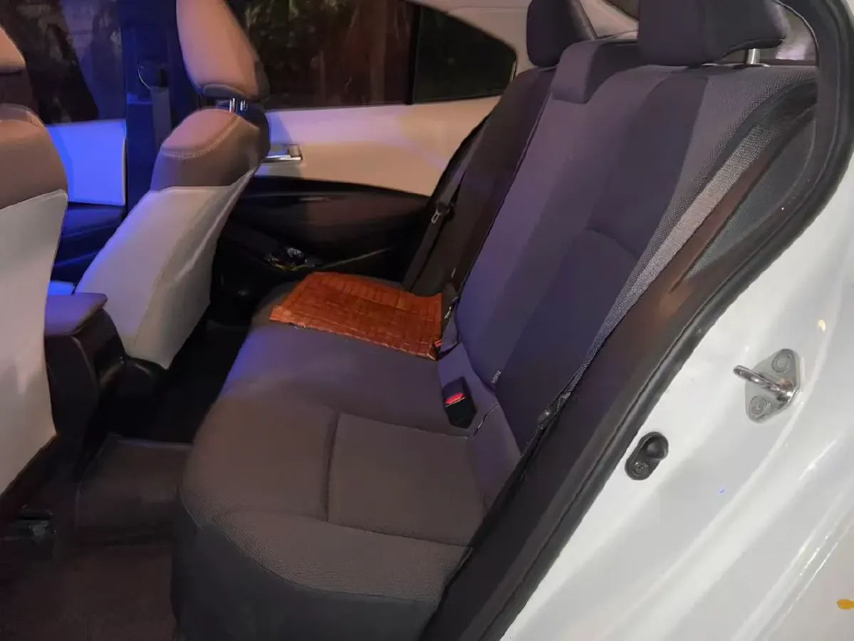 2019 Toyota Corolla 1.2T 116HP L4 CVT,autocango,china used car exporter,china ev exporter,chinese used car exporter,chinese used ev exporter