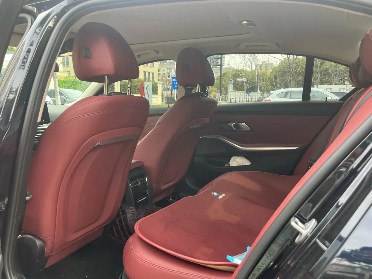 2024 BMW i3 BEV 70KWH,autocango,china used car exporter,china ev exporter,chinese used car exporter,chinese used ev exporter