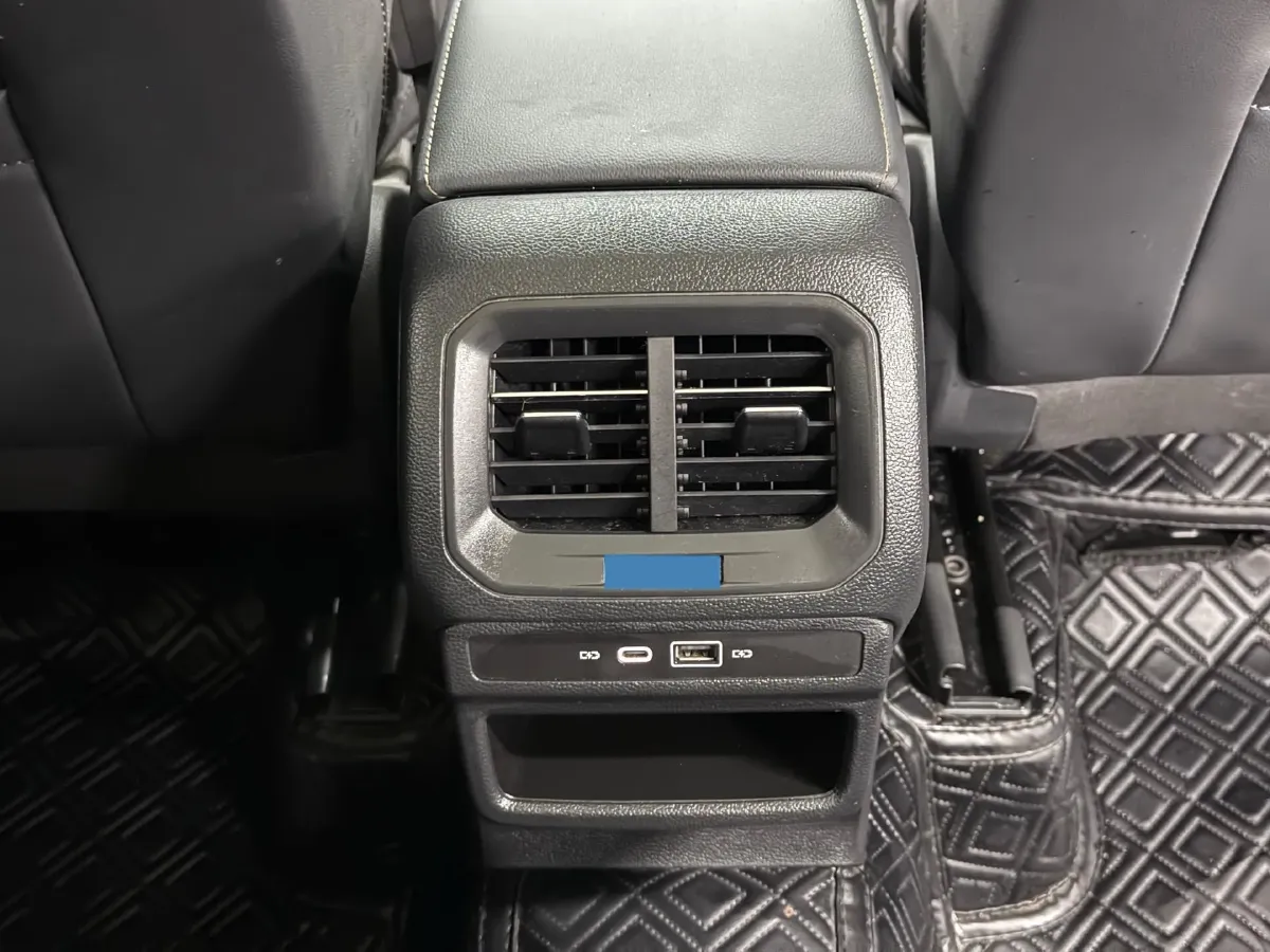 2022 Volkswagen Tharu 1.4T 150HP L4 7DCT,autocango,china used car exporter,china ev exporter,chinese used car exporter,chinese used ev exporter