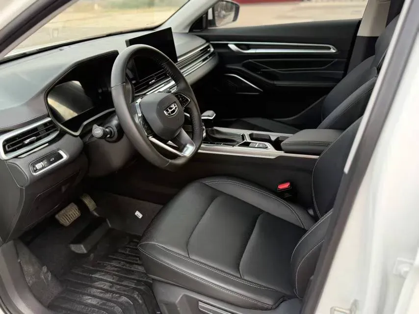 2023 Geely Emgrand 1.5L 127HP L4 CVT,autocango,china used car exporter,china ev exporter,chinese used car exporter,chinese used ev exporter