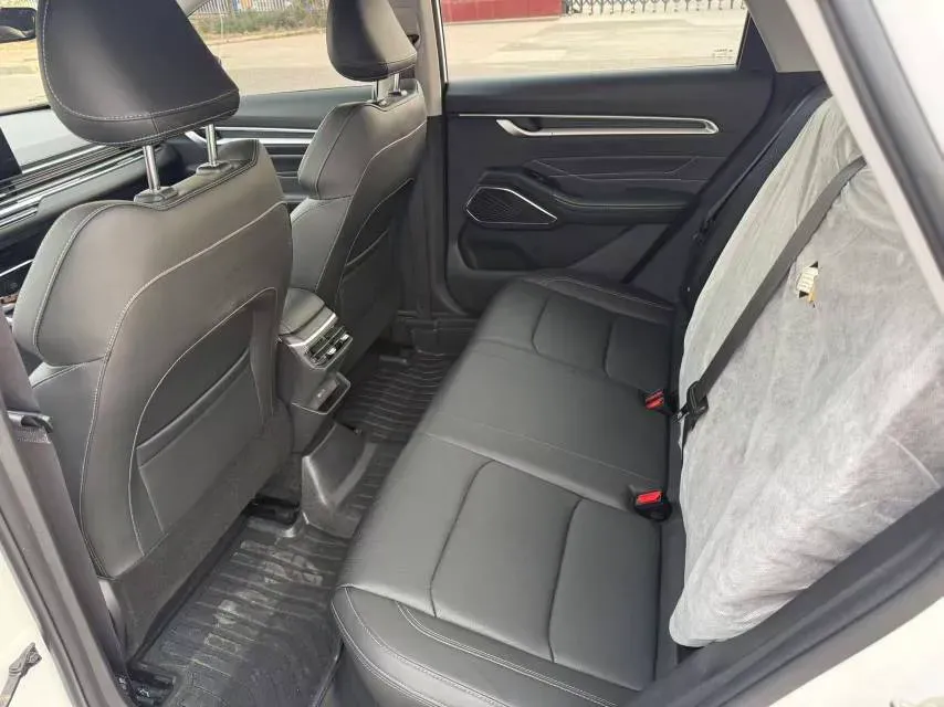 2023 Geely Emgrand 1.5L 127HP L4 CVT,autocango,china used car exporter,china ev exporter,chinese used car exporter,chinese used ev exporter