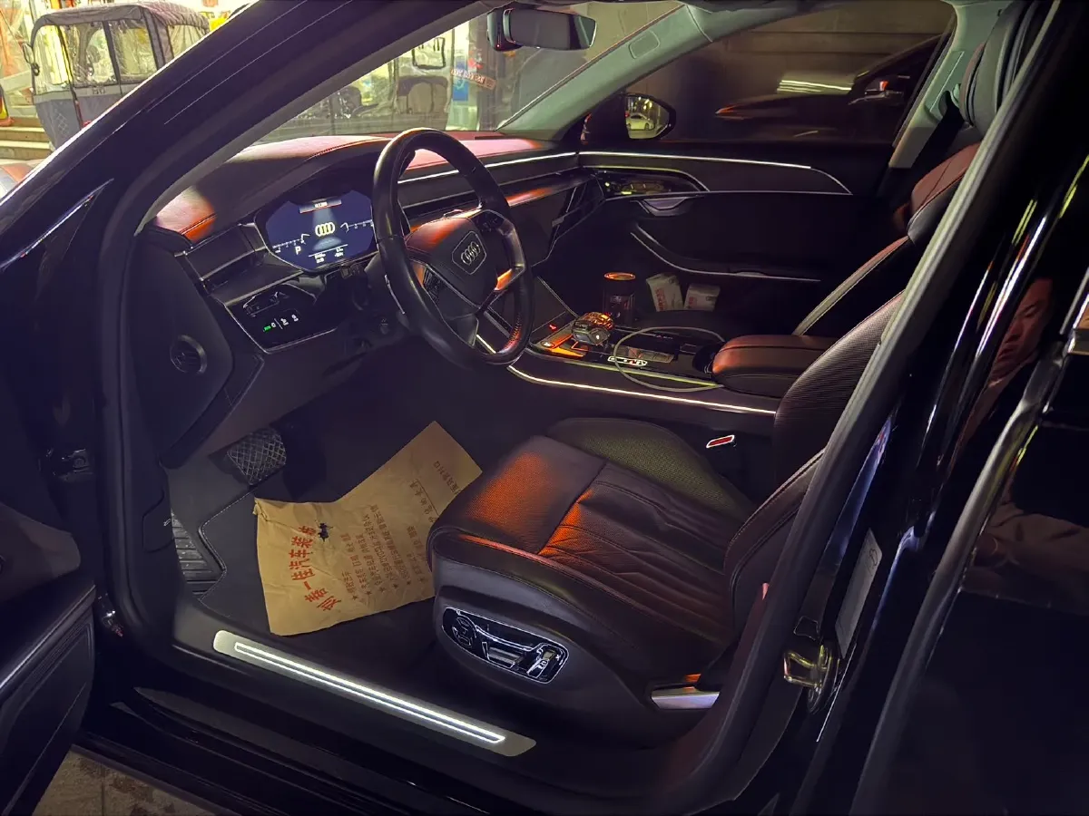 2019 Audi A8 3.0T 340HP V6 8AT,autocango,china used car exporter,china ev exporter,chinese used car exporter,chinese used ev exporter