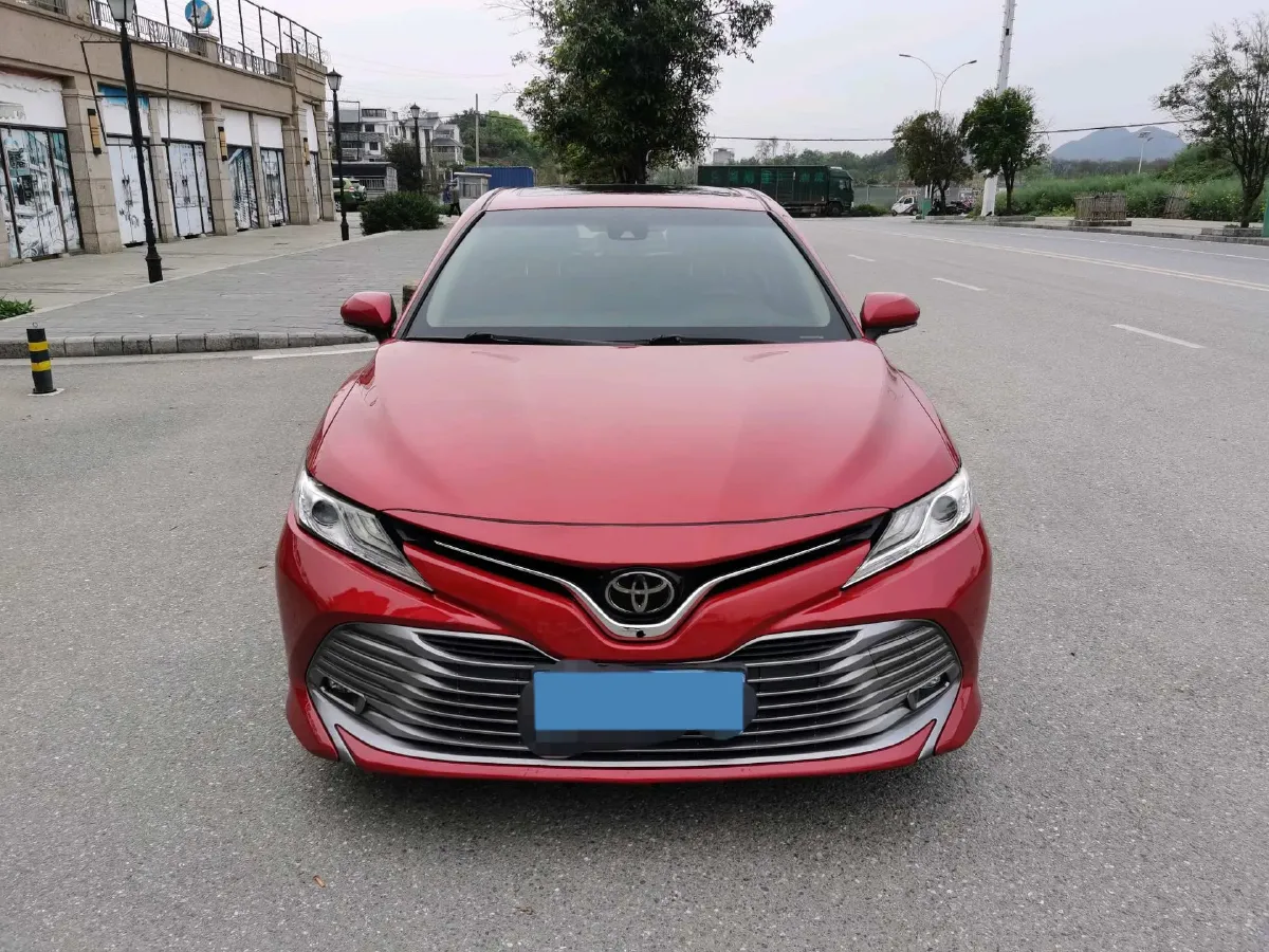 2018 Toyota Camry 2.0L 169HP L4 6AT,autocango,china used car exporter,china ev exporter,chinese used car exporter,chinese used ev exporter
