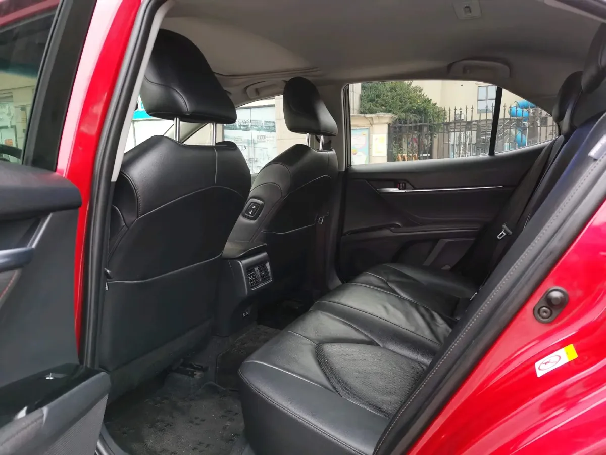 2018 Toyota Camry 2.0L 169HP L4 6AT,autocango,china used car exporter,china ev exporter,chinese used car exporter,chinese used ev exporter