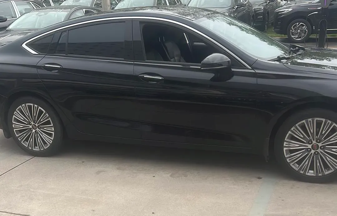 2022 HongQi H5 1.5T 169HP L4 7DCT,autocango,china used car exporter,china ev exporter,chinese used car exporter,chinese used ev exporter