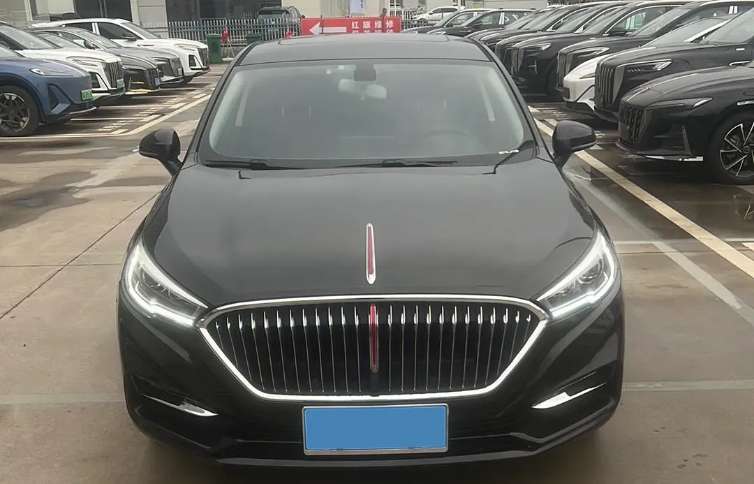 2022 HongQi H5 1.5T 169HP L4 7DCT,autocango,china used car exporter,china ev exporter,chinese used car exporter,chinese used ev exporter