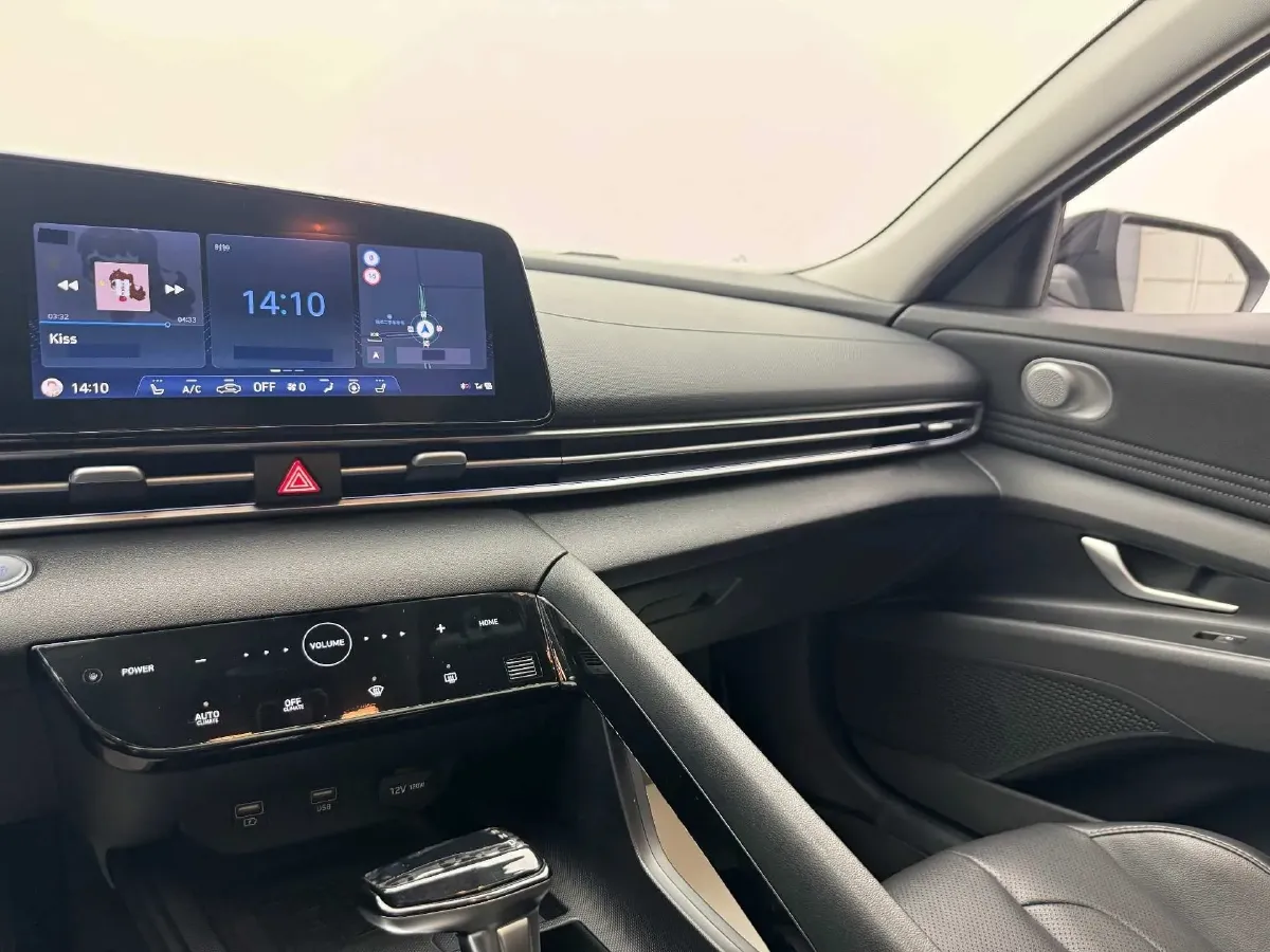 2021 Hyundai Elantra 1.5L 115HP L4 CVT,autocango,china used car exporter,china ev exporter,chinese used car exporter,chinese used ev exporter