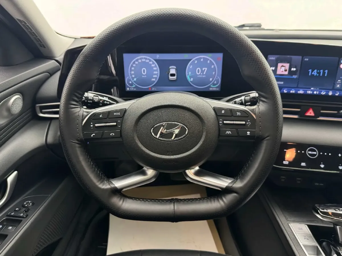 2021 Hyundai Elantra 1.5L 115HP L4 CVT,autocango,china used car exporter,china ev exporter,chinese used car exporter,chinese used ev exporter