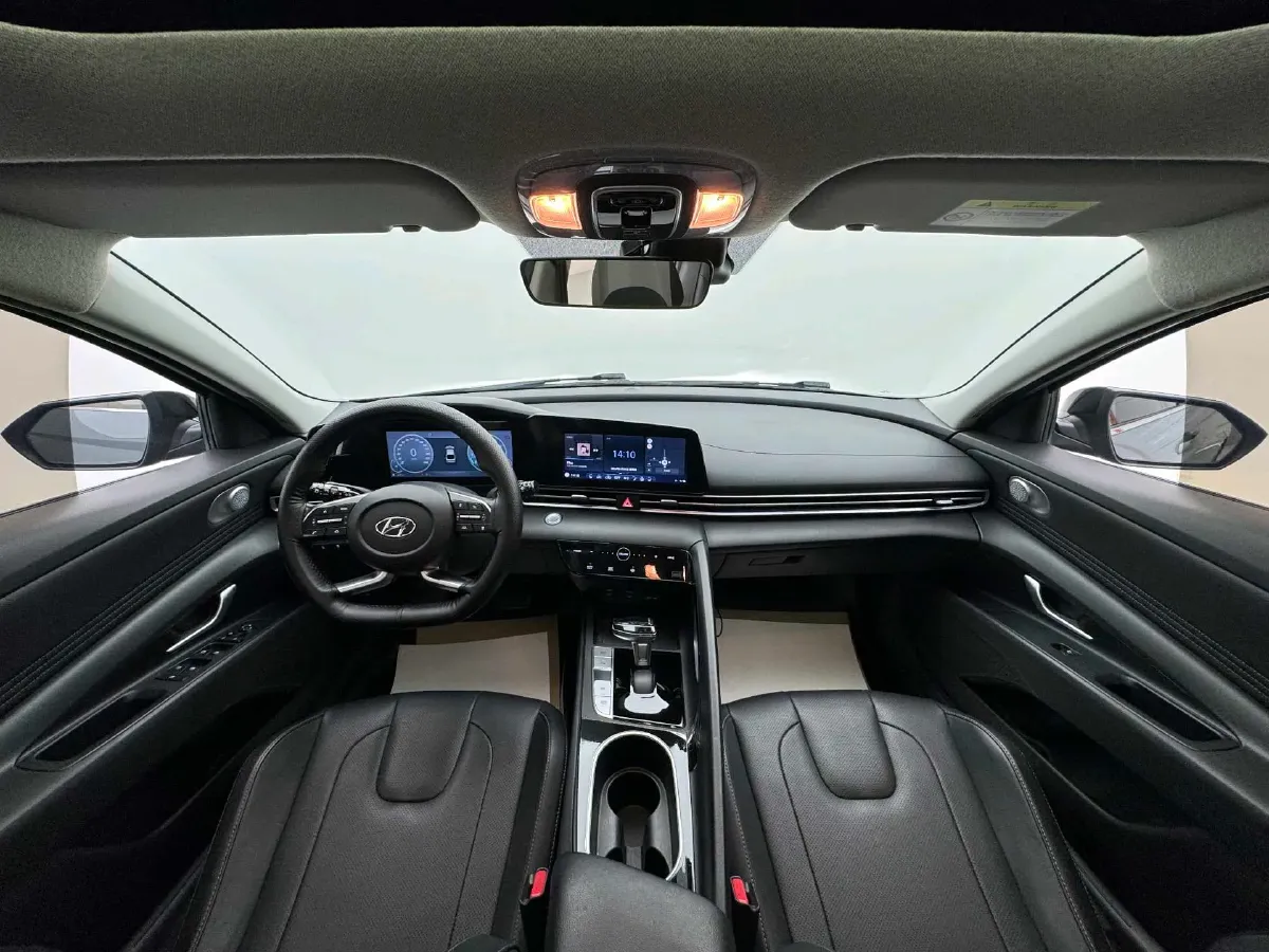 2021 Hyundai Elantra 1.5L 115HP L4 CVT,autocango,china used car exporter,china ev exporter,chinese used car exporter,chinese used ev exporter