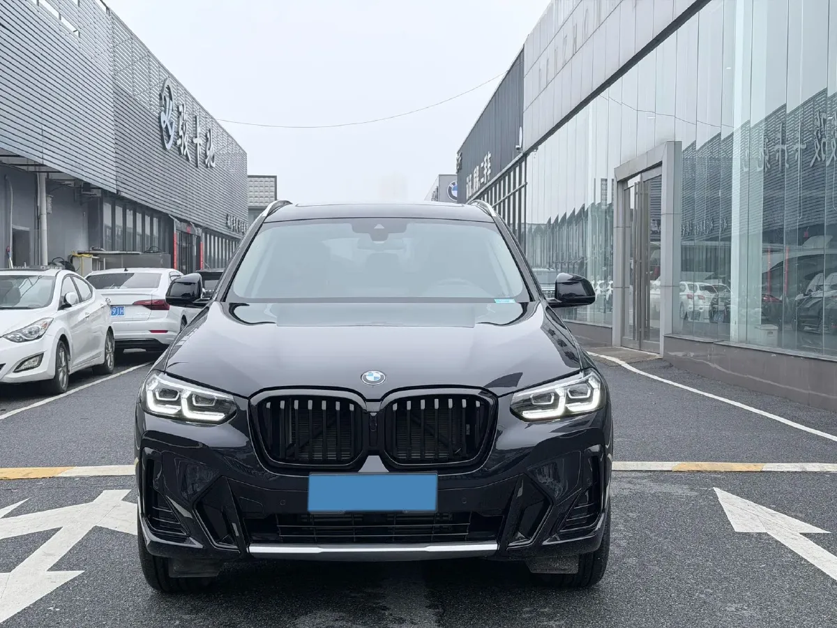 2023 BMW X3 2.0T 184HP L4 8AT,autocango,china used car exporter,china ev exporter,chinese used car exporter,chinese used ev exporter