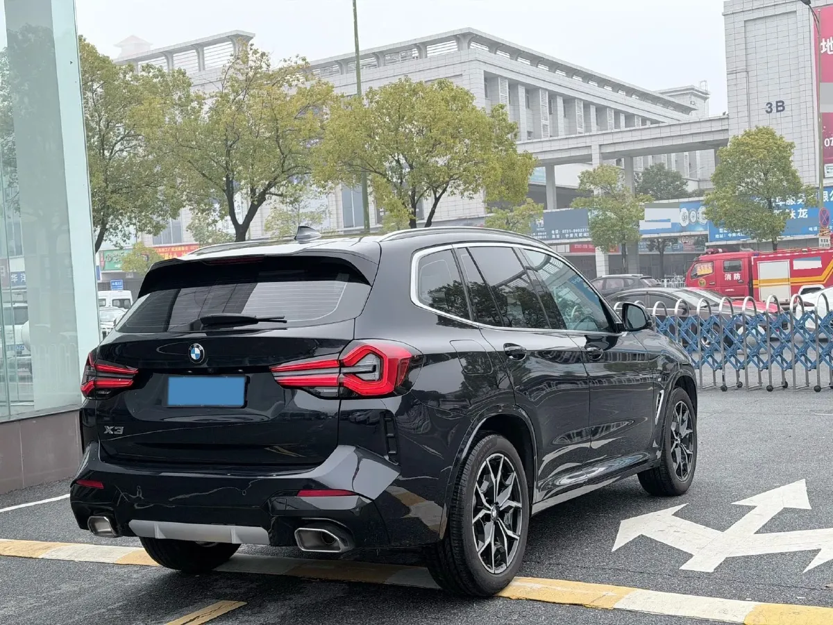 2023 BMW X3 2.0T 184HP L4 8AT,autocango,china used car exporter,china ev exporter,chinese used car exporter,chinese used ev exporter