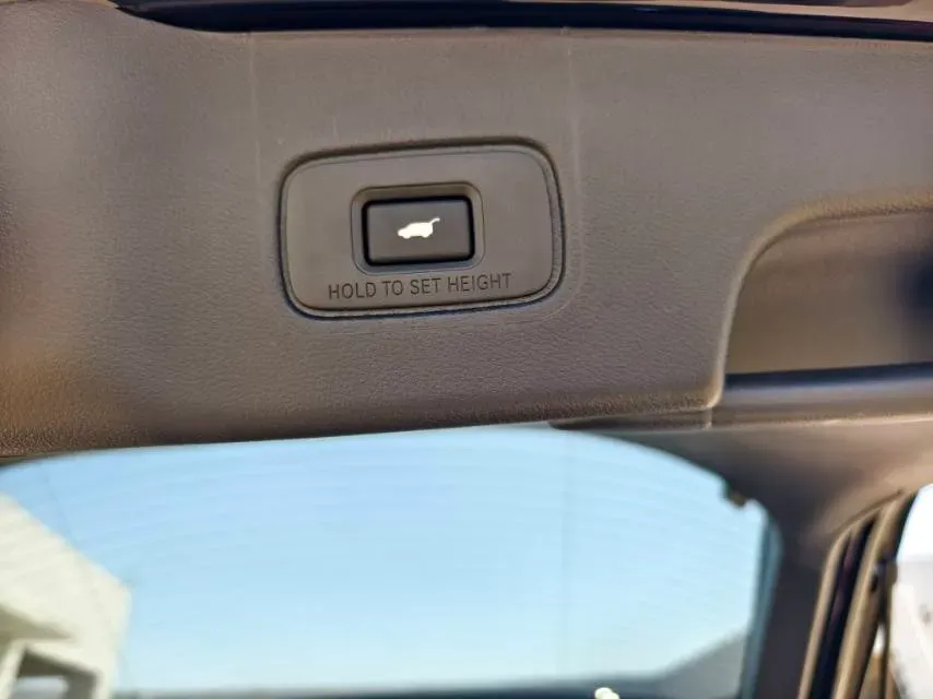 2020 Honda Avancier 2.0T 272HP L4 9AT,autocango,china used car exporter,china ev exporter,chinese used car exporter,chinese used ev exporter