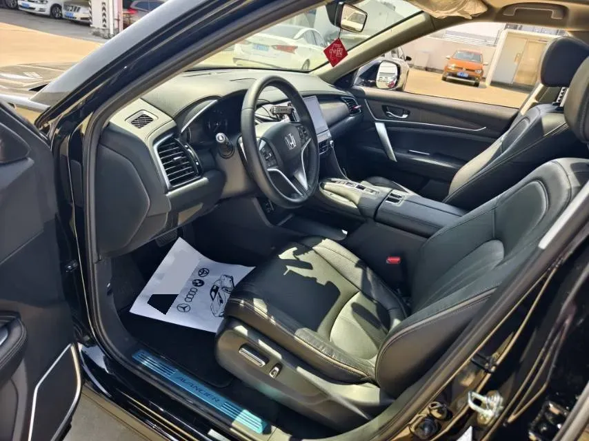 2020 Honda Avancier 2.0T 272HP L4 9AT,autocango,china used car exporter,china ev exporter,chinese used car exporter,chinese used ev exporter