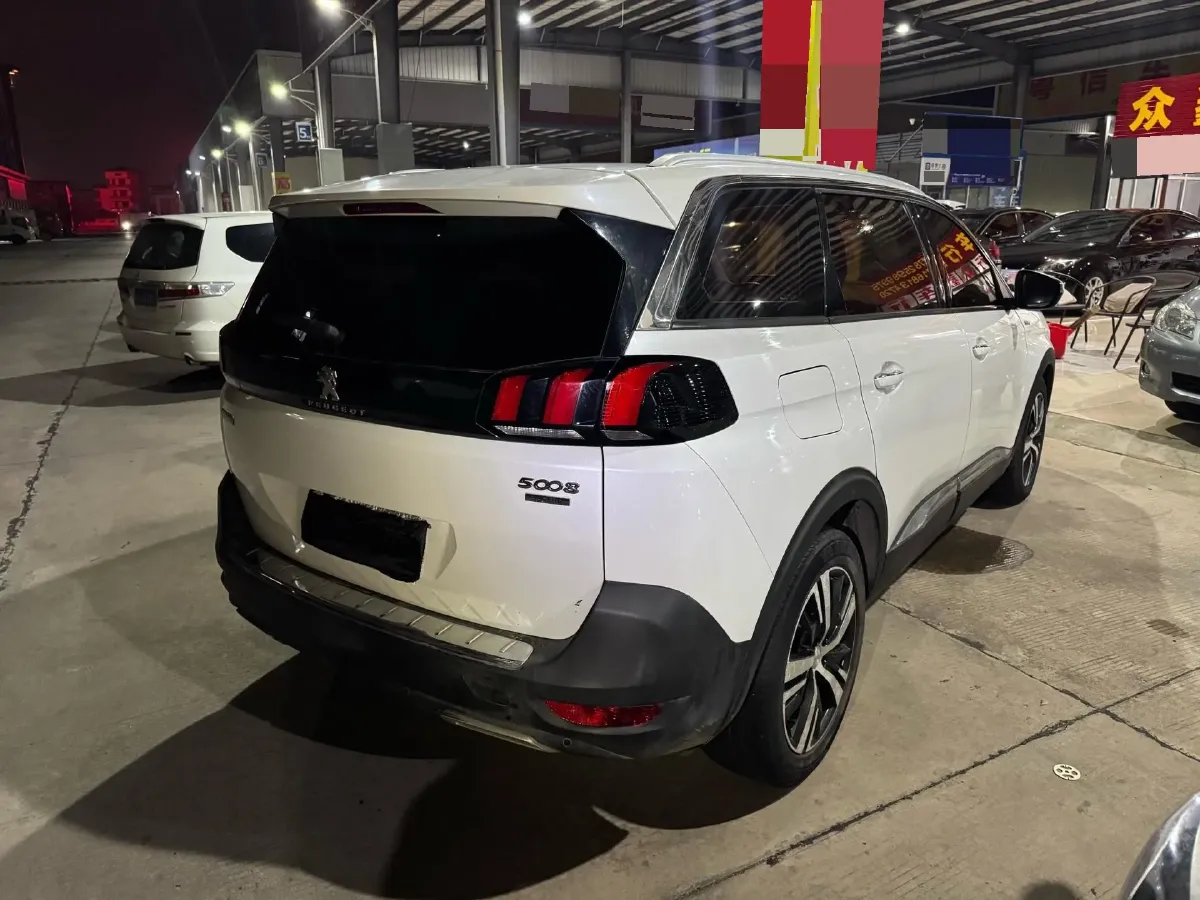 2017 Peugeot 5008 1.6T 167HP L4 6AT,autocango,china used car exporter,china ev exporter,chinese used car exporter,chinese used ev exporter