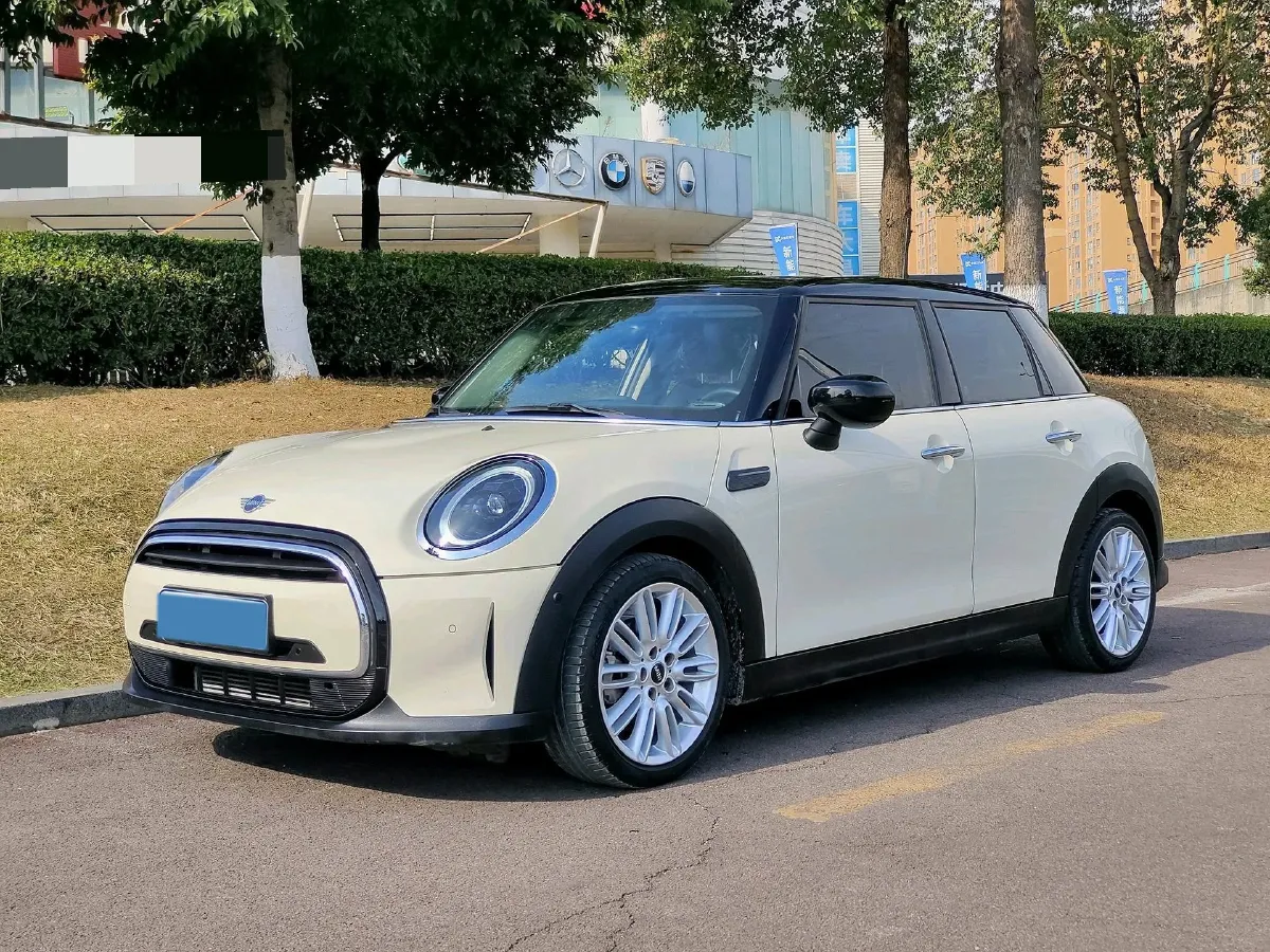 2022 MINI MINI 1.5T 136HP L3 7DCT,autocango,china used car exporter,china ev exporter,chinese used car exporter,chinese used ev exporter