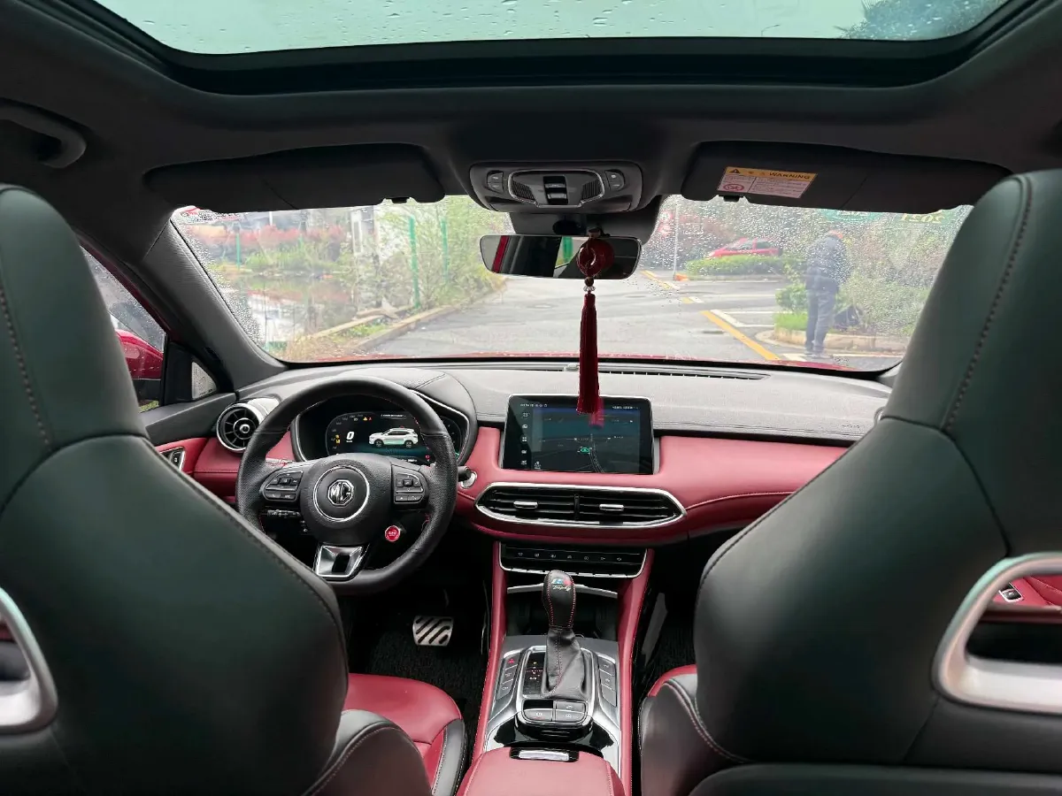 2018 MG HS 2.0T 231HP L4 6DCT,autocango,china used car exporter,china ev exporter,chinese used car exporter,chinese used ev exporter