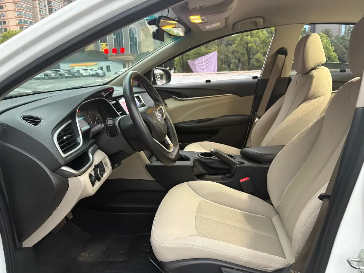 2020 DongFeng Forthing T5 1.5T 156HP L4 6AT,autocango,china used car exporter,china ev exporter,chinese used car exporter,chinese used ev exporter