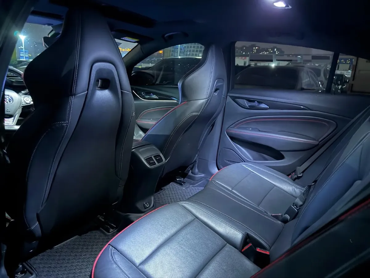 2021 Buick Regal 2.0T 237HP L4 9AT,autocango,china used car exporter,china ev exporter,chinese used car exporter,chinese used ev exporter