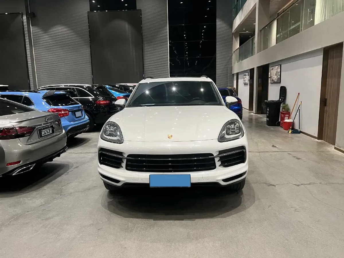 2019 Porsche Cayenne 3.0T 340HP V6 8AT,autocango,china used car exporter,china ev exporter,chinese used car exporter,chinese used ev exporter