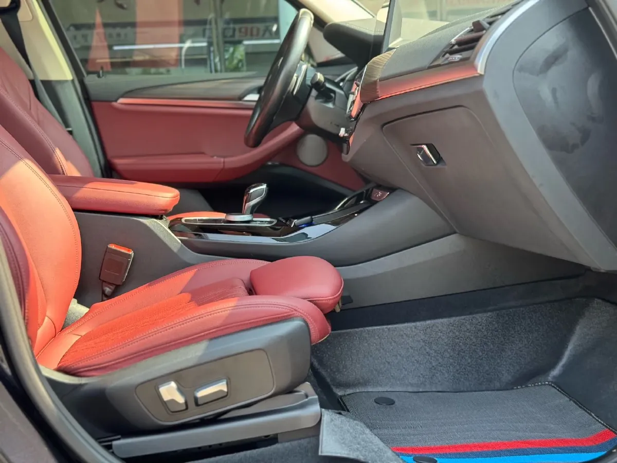 2023 BMW X3 2.0T 245HP L4 8AT,autocango,china used car exporter,china ev exporter,chinese used car exporter,chinese used ev exporter