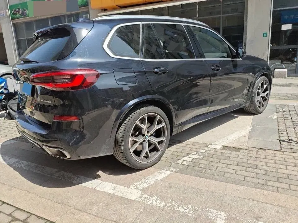 2020 BMW X5 3.0T 340HP L6 8AT,autocango,china used car exporter,china ev exporter,chinese used car exporter,chinese used ev exporter