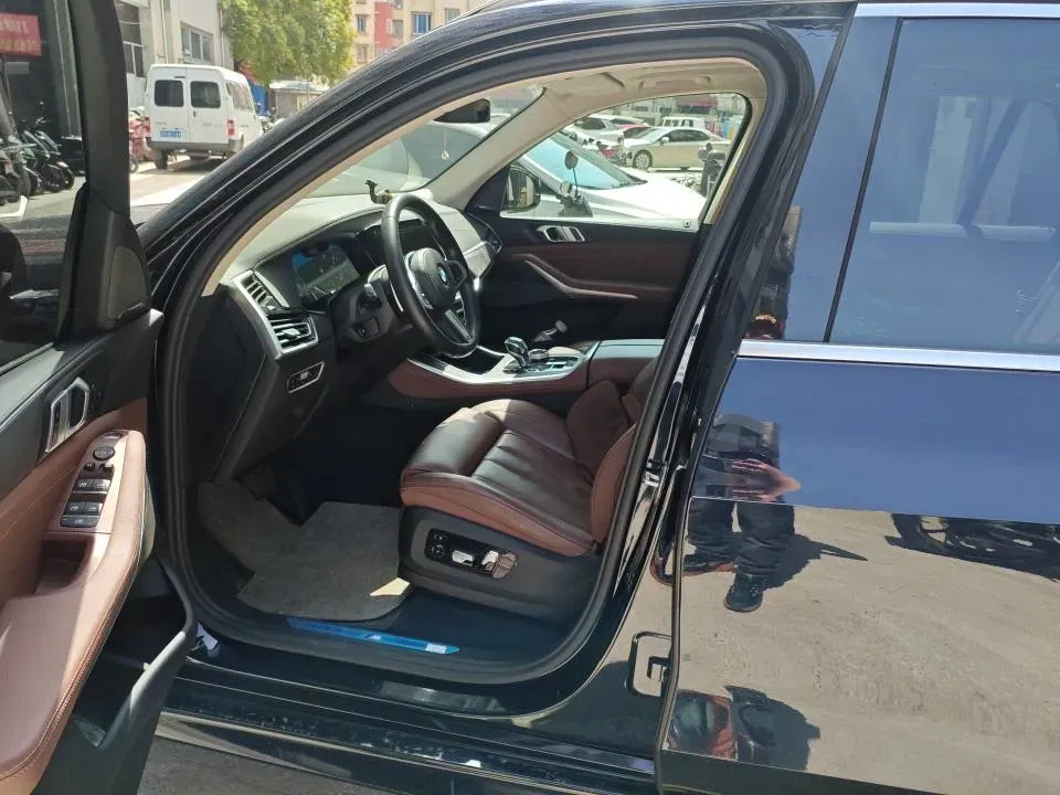 2020 BMW X5 3.0T 340HP L6 8AT,autocango,china used car exporter,china ev exporter,chinese used car exporter,chinese used ev exporter