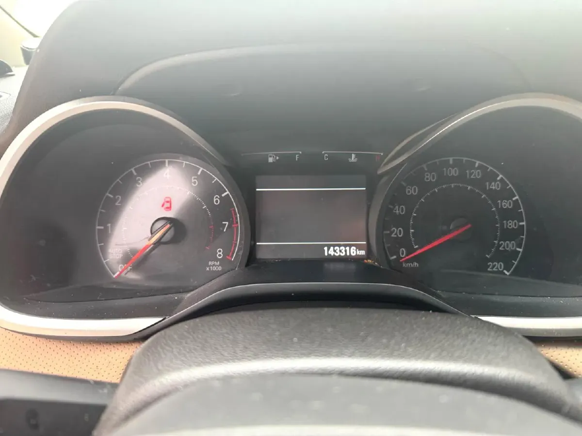 2020 Chevrolet Monza 1.5L 113HP L4 6AT,autocango,china used car exporter,china ev exporter,chinese used car exporter,chinese used ev exporter