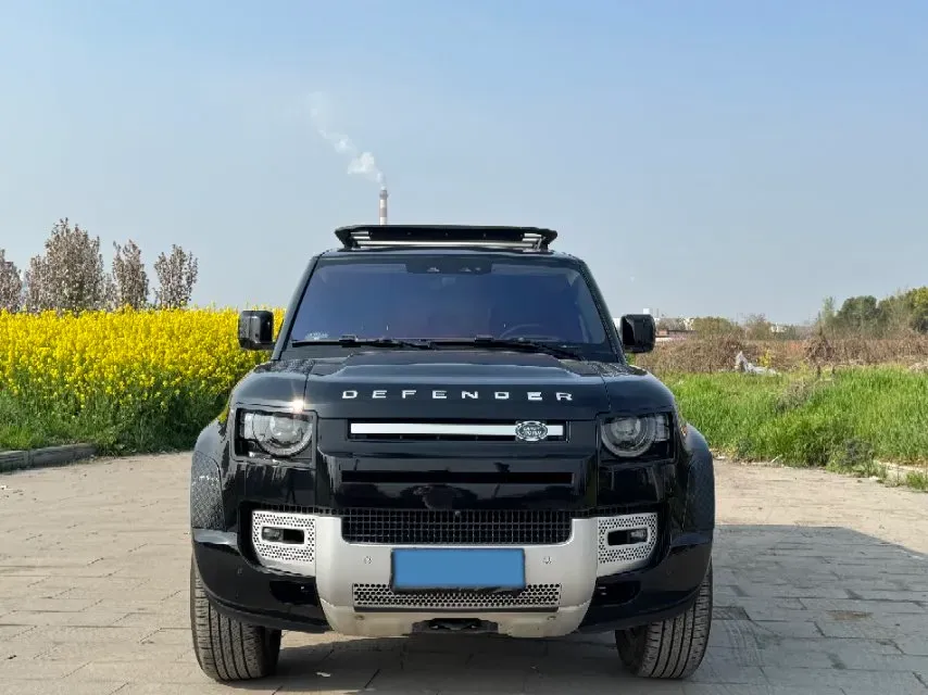 2024 Land Rover Defender 3.0T 400HP L6 8AT,autocango,china used car exporter,china ev exporter,chinese used car exporter,chinese used ev exporter