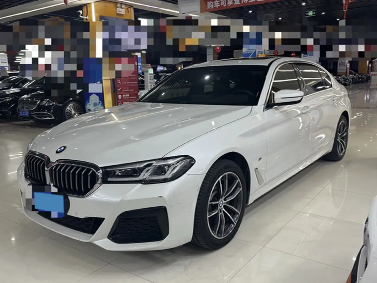 2021 BMW 5 Series 2.0T 184HP L4 8AT,autocango,china used car exporter,china ev exporter,chinese used car exporter,chinese used ev exporter