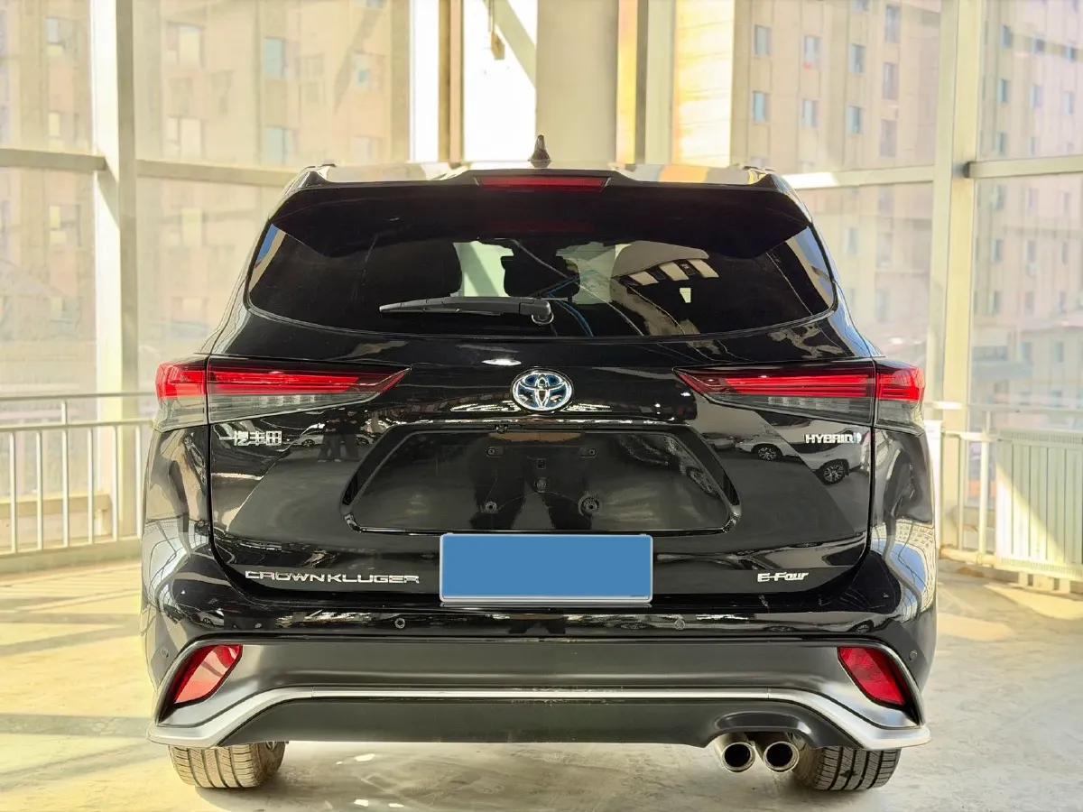 2023 Toyota Crown Kluger 2.5L 189HP L4 E-CVT Hybrid,autocango,china used car exporter,china ev exporter,chinese used car exporter,chinese used ev exporter