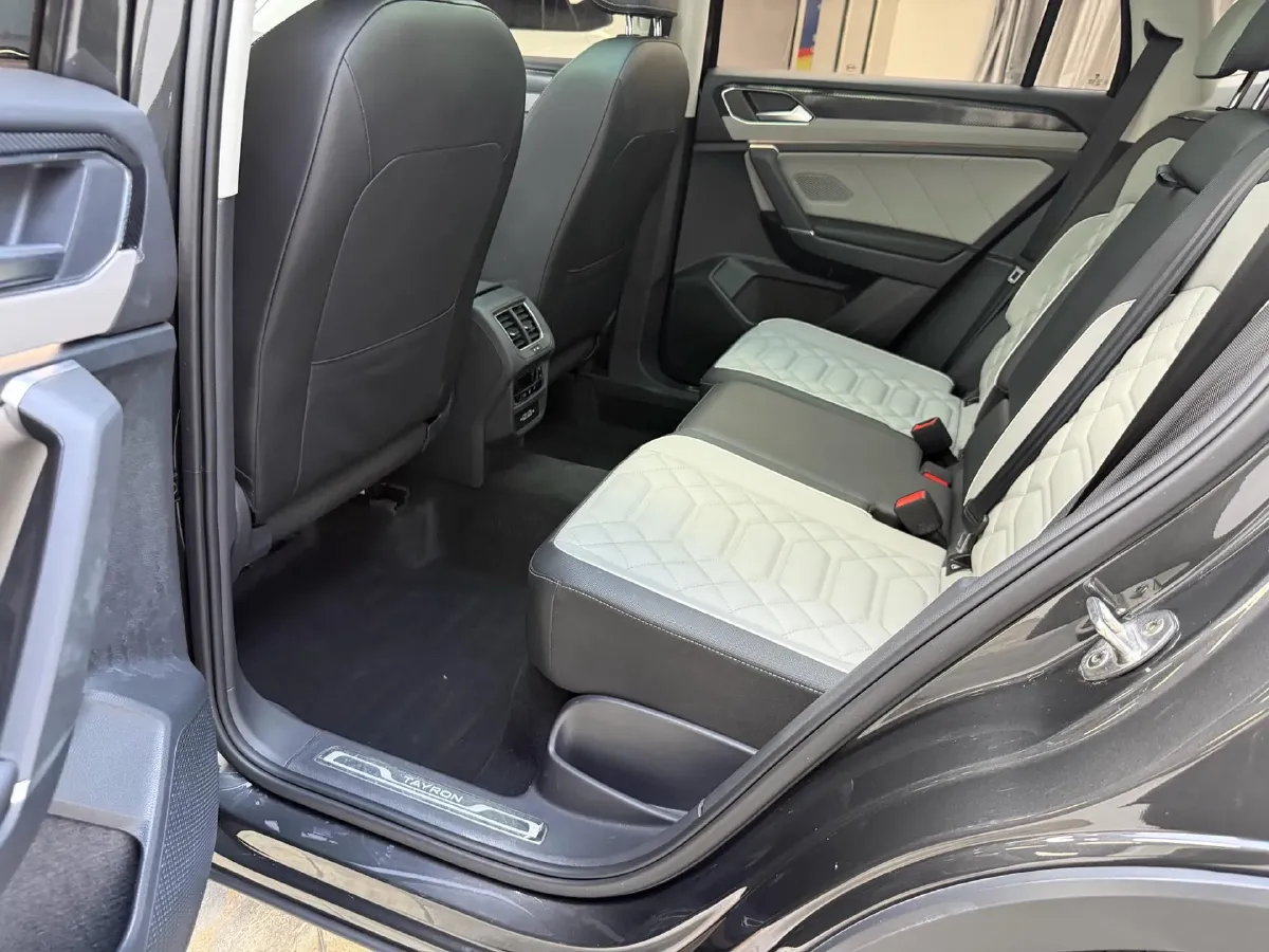 2023 Volkswagen Tayron 1.4T 150HP L4 7DCT,autocango,china used car exporter,china ev exporter,chinese used car exporter,chinese used ev exporter