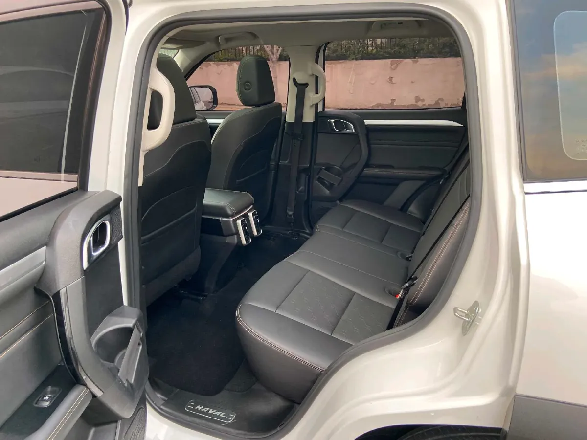 2022 Haval Dargo 2.0T 211HP L4 7DCT,autocango,china used car exporter,china ev exporter,chinese used car exporter,chinese used ev exporter