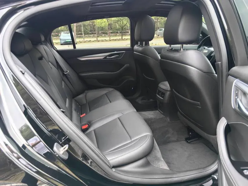 2023 Cadillac CT5 2.0T 237HP L4 10AT,autocango,china used car exporter,china ev exporter,chinese used car exporter,chinese used ev exporter