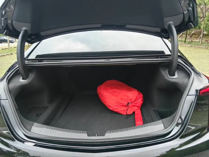 2023 Cadillac CT5 2.0T 237HP L4 10AT,autocango,china used car exporter,china ev exporter,chinese used car exporter,chinese used ev exporter