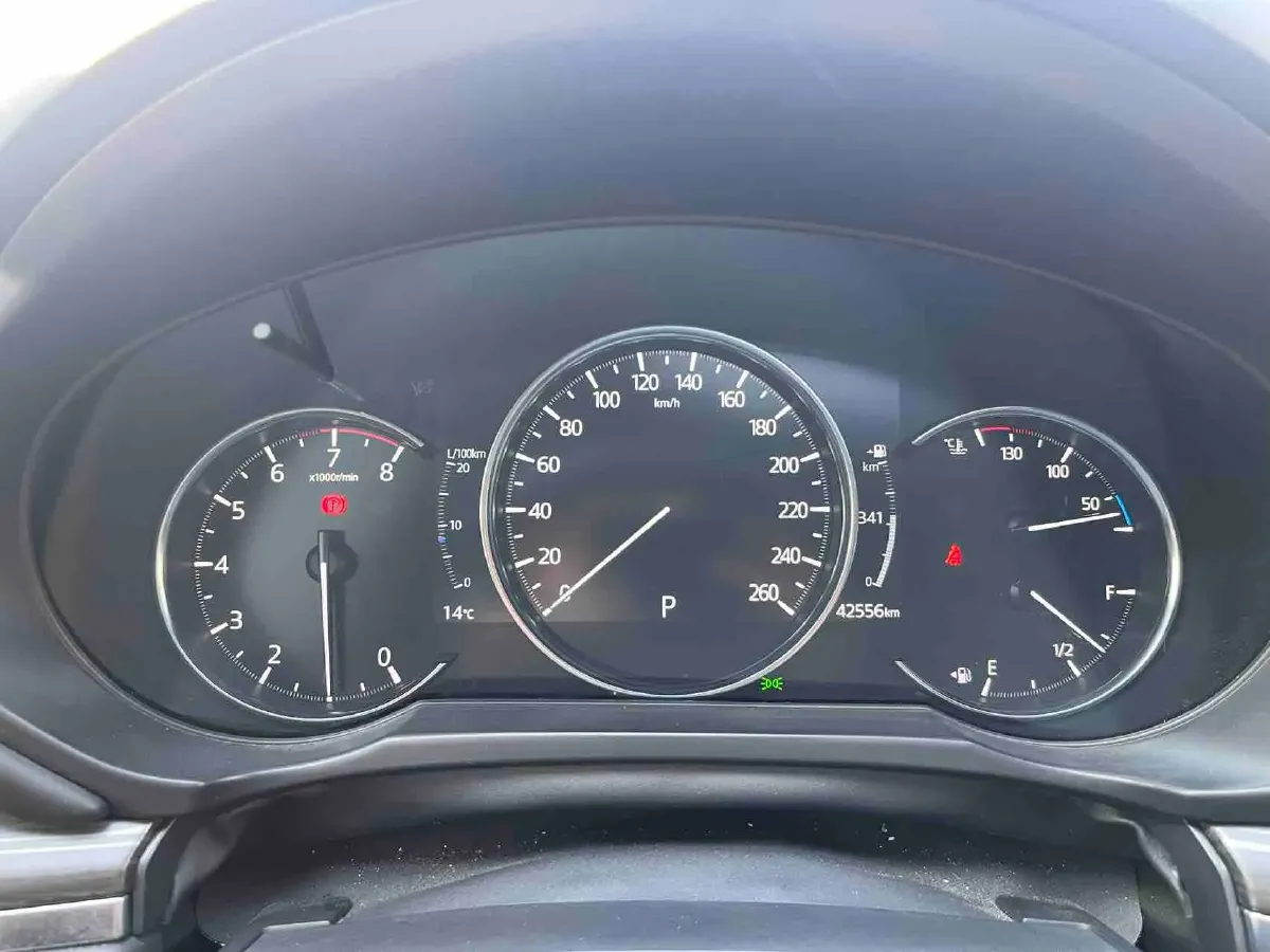 2022 MAXUS XinTu V90 2.0T 150HP L4 6AT,autocango,china used car exporter,china ev exporter,chinese used car exporter,chinese used ev exporter