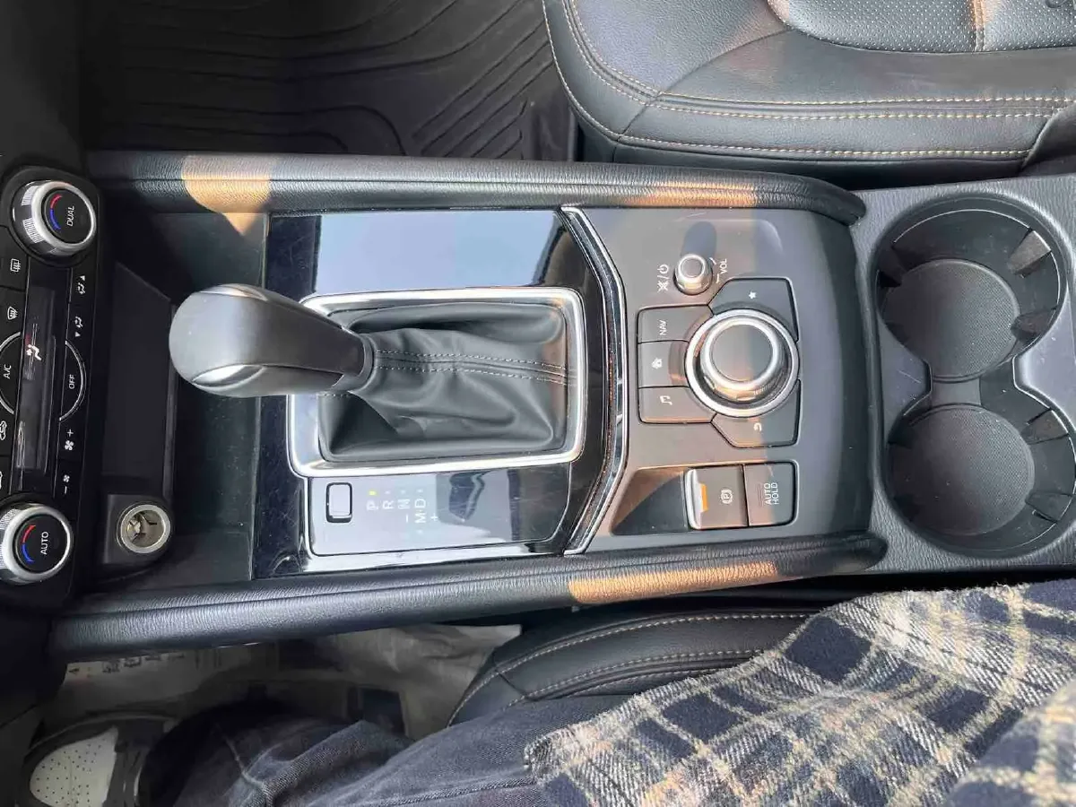 2022 MAXUS XinTu V90 2.0T 150HP L4 6AT,autocango,china used car exporter,china ev exporter,chinese used car exporter,chinese used ev exporter