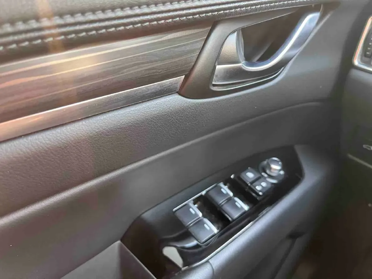 2022 MAXUS XinTu V90 2.0T 150HP L4 6AT,autocango,china used car exporter,china ev exporter,chinese used car exporter,chinese used ev exporter