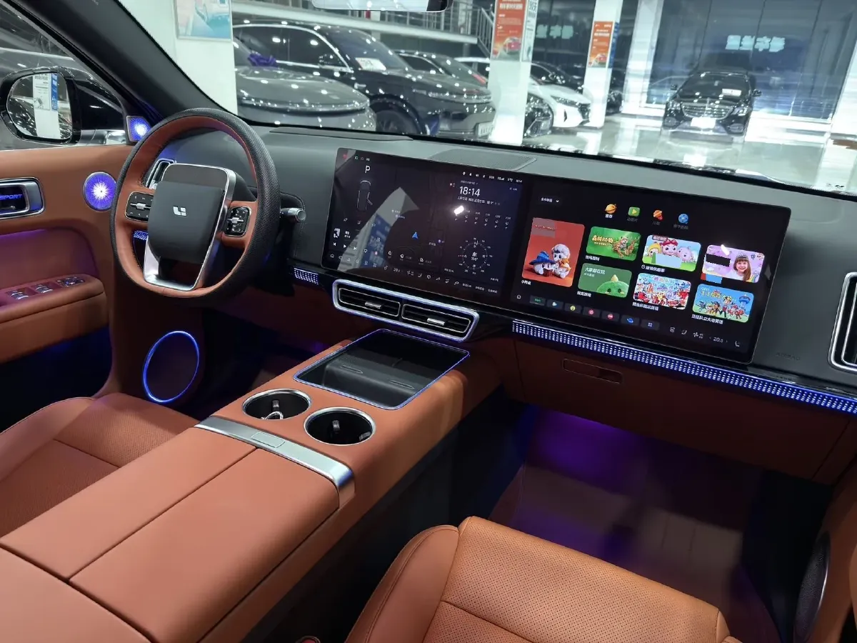 2023 Li L7 Range Extended 154HP REEV 40.9KWH,autocango,china used car exporter,china ev exporter,chinese used car exporter,chinese used ev exporter