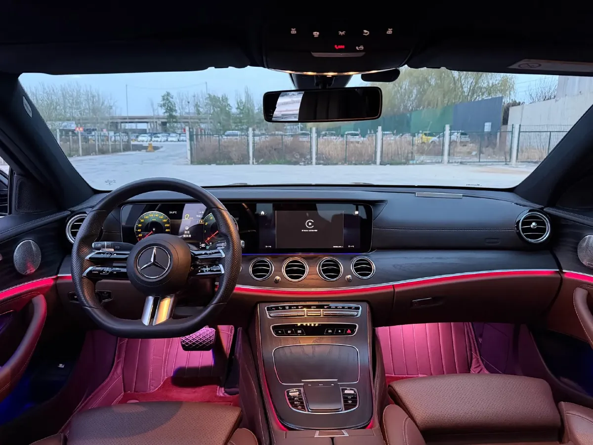 2022 Mercedes-Benz E Class 2.0T 258HP L4 9AT,autocango,china used car exporter,china ev exporter,chinese used car exporter,chinese used ev exporter