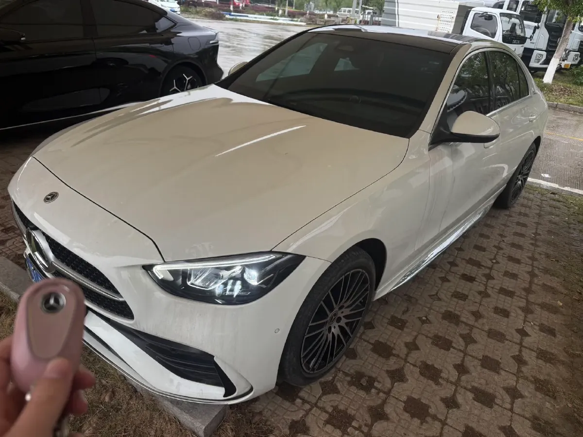 2023 Mercedes-Benz C Class 1.5T 204HP L4 9AT,autocango,china used car exporter,china ev exporter,chinese used car exporter,chinese used ev exporter