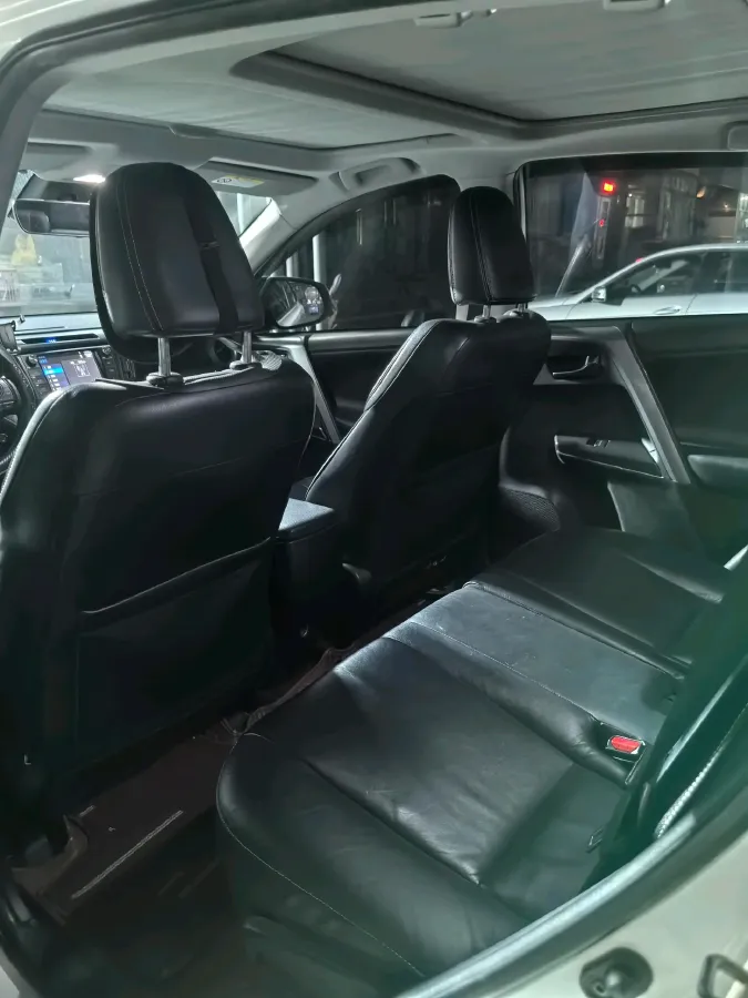 2018 Isuzu Mu-X 1.9T 163HP L4 6AT,autocango,china used car exporter,china ev exporter,chinese used car exporter,chinese used ev exporter