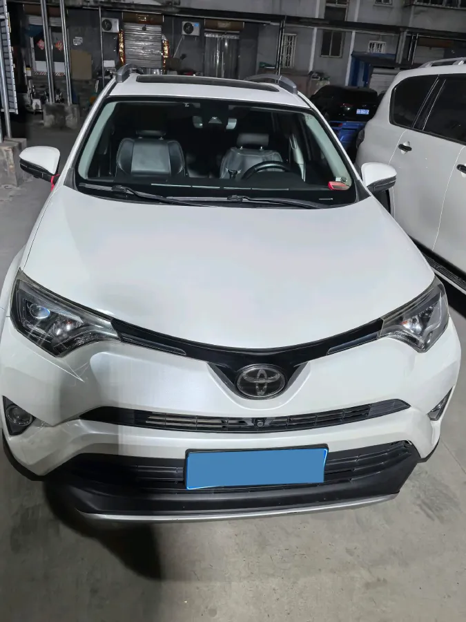 2018 Isuzu Mu-X 1.9T 163HP L4 6AT,autocango,china used car exporter,china ev exporter,chinese used car exporter,chinese used ev exporter